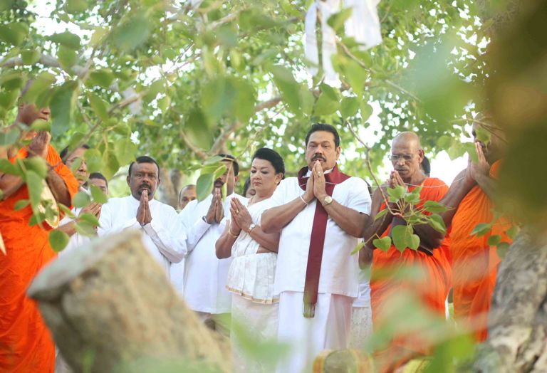 HE MAHINDA RAJAPAKSA SRIMAHA BOODIYA 2