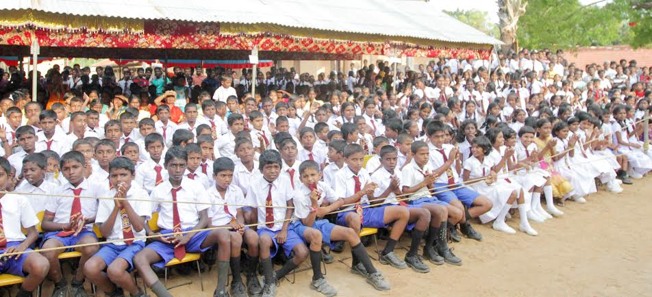 Mahindodaya Technical Laboratory at Jaffna  Wadakkachi Maha Vidyalaya 5