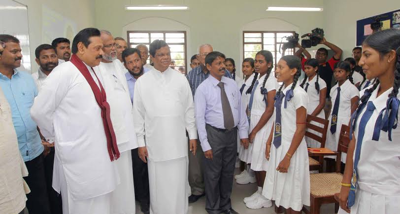 Mahindodaya Technical Laboratory at KilinochchiHindu Maha Vidyalaya Vested  3