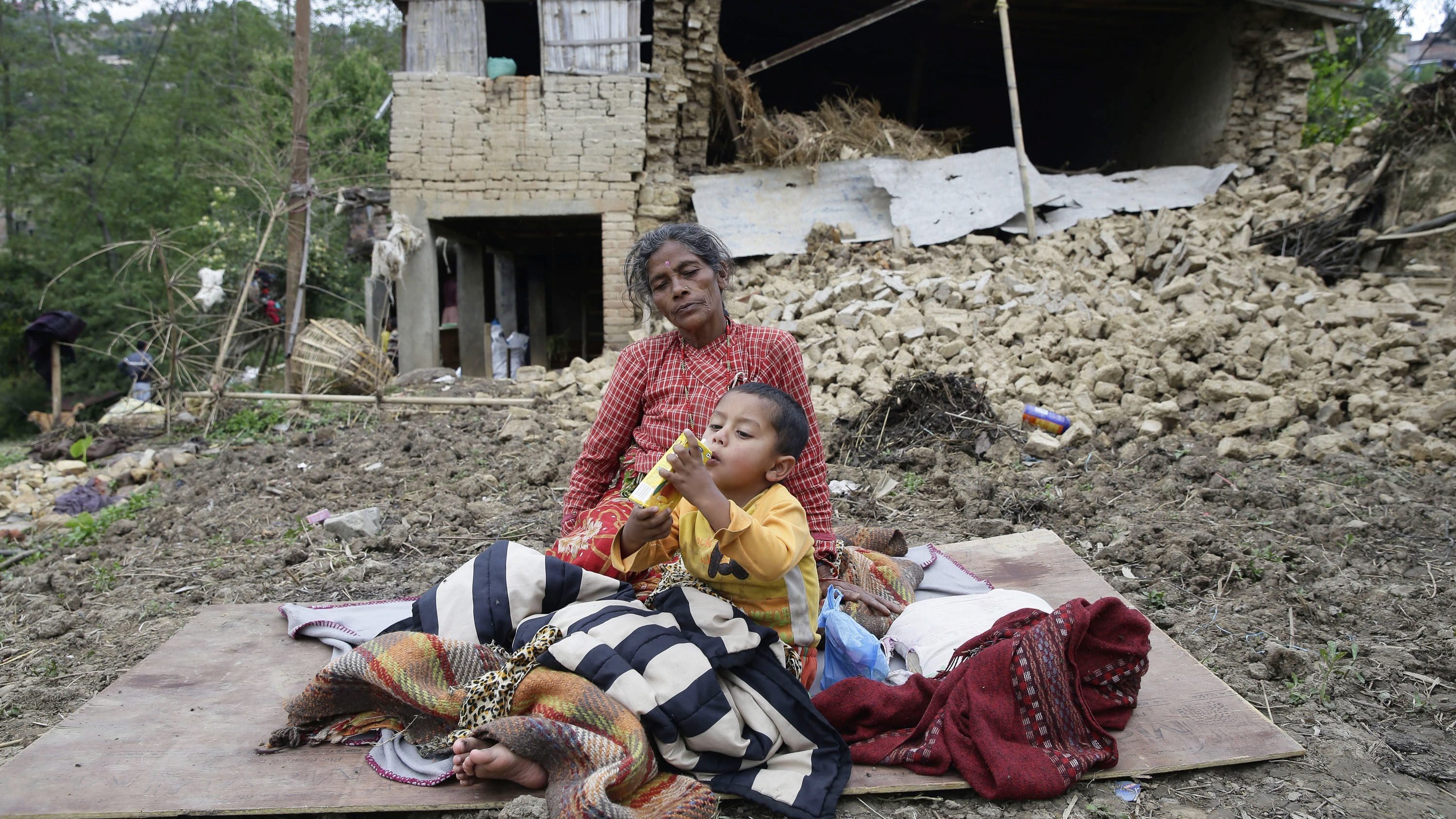 nepal-survivors wide