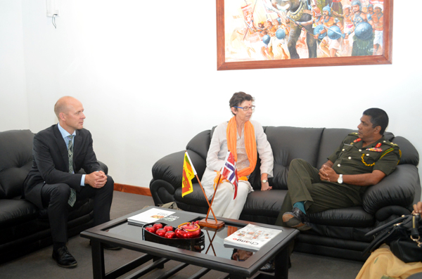 Norwegian Ambassador  Jaffna3