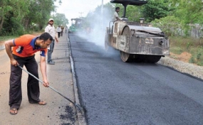 කළුතර හානි වූ මාර්ග ප්‍රතිසංස්කරණයට මිලියන 1500 ක්