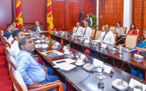 කජිමාවත්ත පදිංචි, නිවාස අහිමි සියලු පවුල් සඳහා කඩිනමින් නිවාස ලබාදීමට ජනපතිගෙන් උපදෙස්