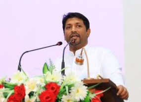 තොරතුරු දැනගැනීමට රටේ ජනතාවට අයිතියක් තිබෙනවා- ජනමාධ්‍ය අමාත්‍ය රුවන් විජේවර්ධන