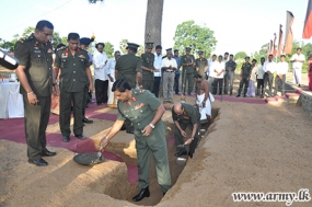 කිලිනොච්චි සෙබළුන් ඉදිකරනු ලබන නව පෙරපාසල් ගොඩනැගිල්ල