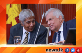 ජාත්‍යන්තර ගිවිසුමකට එළැඹෙනවාද, නැති නම් රටේ නීතියට අනුව කටයුතු කරනවාද කියා සමාජ මාධ්‍ය ඇතුළු සියලු මාධ්‍ය කථිකාවක් ඇති කර ගත යුතුයි