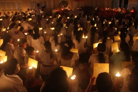 &quot;ප්‍රදීපාලෝක&quot; පදනමින් ජනපතිට සෙත් පතා ආශිර්වාද පහන් පූජාවක්