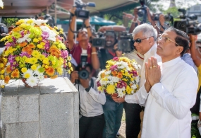 දිවංගත ජනපති ශ‍්‍රීමත් රණසිංහ පේ‍්‍රමදාස මැතිතුමාගේ 23 වන ගුණ සමරු උත්සවයට ජනපති, අගමැති එක්වෙයි.