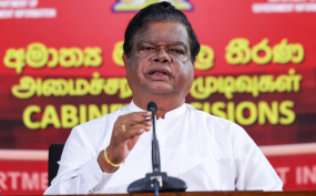 ගුරු-විදුහල්පතිවරුන් එක්ව ආරම්භ කළ වර්ජනයට සහභාගි නොවී ඉගැන්වීම් කටයුතු වල නිරත වූ ගුරුවරුන්ට වැටුප් වර්ධකයක්