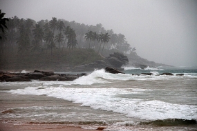 ගාල්ල සිට පොතුවිල් දක්වා මුහුදු ප්‍රදේශවලට වැසි