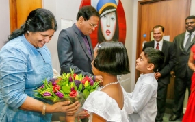 ජනපති ලන්ඩන් නුවරදී හරසරින් පිළිගනී