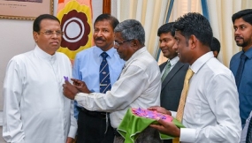 ලෝක මානසික සෞඛ්‍ය දින සැමරුම් සංකේතය ජනපතිට පළදවයි