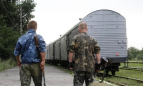 MH-17 යානයේ මළ සිරුරු පරීක්ෂණ කණ්ඩායම් වෙතට