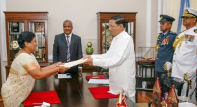 ඊවා වනසුන්දර මහත්මිය වැඩබලන අගවිනිසුරුවරිය ලෙස දිවුරුම් දෙයි