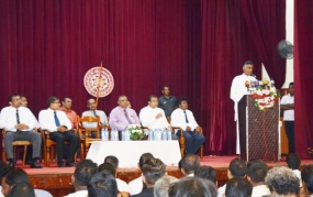 මහනුවර ගුඩ්‍‍‍ෂෙඩ් බස් නැවතුම්පොළෙන් ඉවත් කරන ව්‍යාපාරිකයන් ඇතුළු පිරිසට  වන්දි ලබා දෙයි