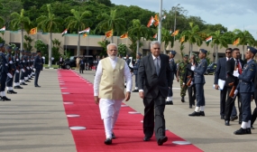 ඉන්දීය අග්‍රාමාත්‍යවරයා දිවයිනෙන් පිටත් වෙයි