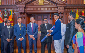 ගම්පහ දිස්ත්‍රික්කයේ පාසල් 67ක් සඳහා ක්‍රිකට් උපකරණ ප්‍රදානය සාගල රත්නායක මහතාගේ ප්‍රධානත්වයෙන්