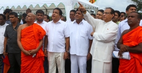 මාදුළුවාවේ සෝභිත හිමිට කළ ගෞරවය ඉතිහාසයේ නොමැකෙන සටහනක් -  කතානායක කරු ජයසූරිය