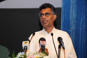 ලෝක විද්‍යා දිනය සමරයි