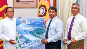 “ග්‍රාමශක්ති” ක්ෂණික ටිකට් පත් ජනපතිට පිළිගන්වයි