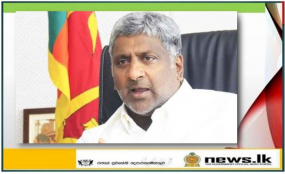 ඉන්ධන හා ගෑස් ලබා ගැනීමේ දි සංචාරක ක්ෂේත්‍ර යේ නියුතු වූවන්ට ප්‍රමුඛතාව දෙන්න යැයි සංචාරක ඇමතිගෙන් ඉල්ලිමක්