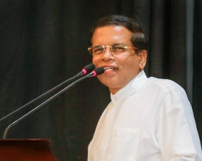 පාසල්වලට දරුවන් ඇතුළත් කර ගැනීමට ඇති තරගය කඩිනමින් අවසන් කරනවා - ජනපති