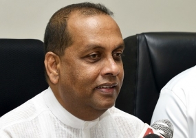 අස්වනු පුරෝකථන තොරතුරු පද්ධතියක් සකස් කරන්නැයි කෘෂි ඇමැති උපදෙස් දෙයි