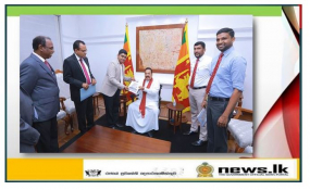 කොළඹ වෛද්‍ය පීඨ සිසුවාගේ නව නිපැයුම් CPR යන්ත්‍රය අග්‍රාමාත්‍යවරයාට හඳුන්වා දෙයි