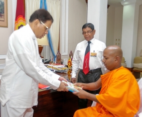 &quot; නූතන සමාජයට බෞද්ධ සංකල්ප &quot; කෘතිය ජනපතිට