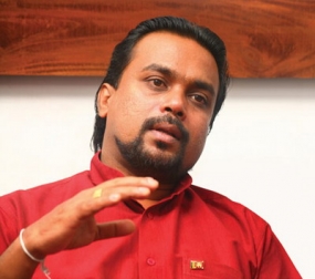 රනිල් වික්‍රමසිංහ හිතුවේ අනෙකාගේ කර මතින් තමන් උඩට නැඟීමටයි