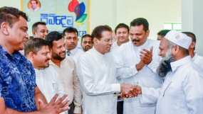 සංවර්ධනයේ අරුණළු සමග ජාතික සමගියේත්, ආගමික සංහිඳියාවේත් අරමුණු ඉටුකර ගැනීමට කැපවෙමු