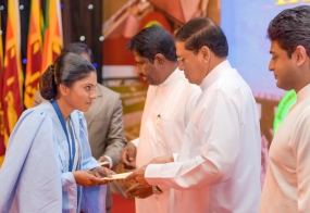 වාරි ඉංජිනේරුවෙකු සමාන වාරි දැනුමක් පැරණි ගොවියාට තිබෙනවා