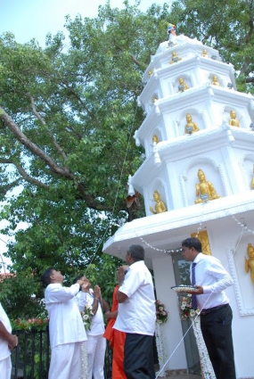 ඉන්දියන් කලා ශිල්පීන් නිම කළ චෛත්‍ය නිරාවරණය කෙරේ