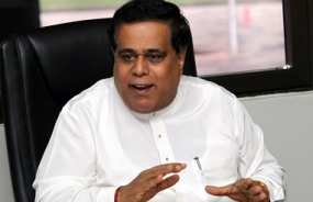 ආණ්ඩුක්‍රම ව්‍යවස්ථාව සම්බන්ධයෙන් සාධණීය වැඩපිළිවෙලක් රටට දායාද කිරීමට කටයුතු කළා