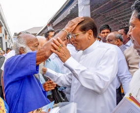 දෙමහල් වෙළෙද සංකීර්ණය සහිත හිගුරක්ගොඩ නව බස් නැවතුම්පොළ විවෘත කෙරේ