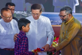 “රට වෙනුවෙන් එකට සිටිමු”-යාපනය දිස්ත්‍රික්කයේ ජනතාව වෙනුවෙන් රුපියල් කෝටි 50ක් - සමාප්ති උත්සවය ජනපති ප්‍රධානත්වයෙන්