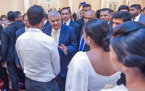 ගුරු වෘත්තියට ඇතුළත් වන සියලුදෙනා අනාගත පරපුර වෙනුවෙන් තම සේවය කැප කළ යුතුයි