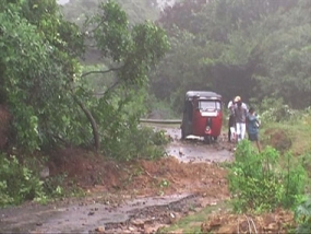 නායයෑමේ අවදානම කළුතරටත්