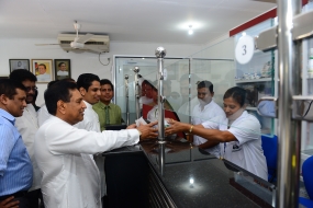 දුම්කොළ සමාගම් හි බලපෑම්වලට යටත් වන්නේ නැහැ - සෞඛ්‍ය ඇමැති