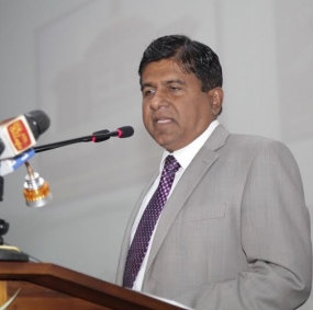 මාධ්‍යවේදියාත් අධිකරණය මෙන් ස්වාධීන වන්න- අධිකරණ ඇමැති