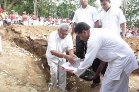 නව විහාර කර්මාන්තයකට ආරක්‍ෂක ලේකම්තුමන් අතින් මුල්ගල්