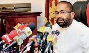 රාජ්‍ය සේවකයන්ට වැඩිකළ රු.10,000 ම අප්‍රේල් වැටුපට එකතු කර ගෙවනවා - රාජ්‍ය ඇමති සියඹලාපිටිය