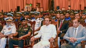 ති‍්‍රවිධ හමුදා බලලත් නිලධාරි සහ ජ්‍යෙෂ්ඨ කොමිෂන් නොලත් නිලධාරින්ගේ සම්මන්ත‍්‍රණයේ සමාරම්භක අවස්ථාව ජනපති ප‍්‍රධානත්වයෙන්