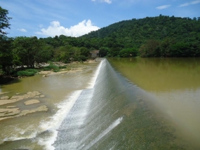 මිණිපේ වම් ඉවුරු වාරිමාර්ග ඇළ පුනරුත්ථාපන ව්‍යාපෘතිය