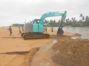 ගංවතුර පාලනයට ගිංගඟ මෝය කට පූළුල් කරයි