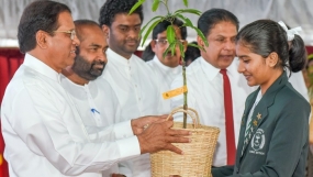 දිනකට සීමා නොවූ වසර පුරා කි‍්‍රයාත්මකවන අඛණ්ඩ වැඩපිළිවෙළක් සමග පරිසරය සුරකින්න එක්වන්න