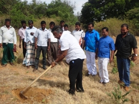 ගංවතුරින් හානියට පත් වැව් පිළිසකර කිරීම ඇරඹෙයි