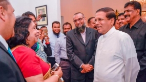 මාතෘ භූමියට එරෙහිව ප‍්‍රතිවාදීන් ගෙන යන අසත්‍ය ප‍්‍රචාරවලට රැවටෙන්න එපා- ජනපති ඉන්දුනීසියාවේ වෙසෙන ශී‍්‍ර ලාංකිකයින්ට කියයි