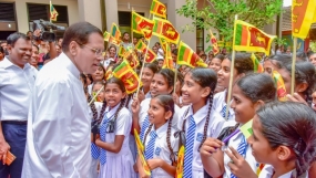 උගතුන් වැඩිවීමත් සමග රටක ආර්ථික, සාමාජයීය හා දේශපාලන ගැටලු රැසකට විසඳුම් ලැබෙන බව ජනපති පවසයි