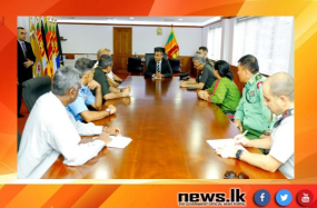 ඉන්දීය ජාතික ආරක්‍ෂක විද්‍යායතන නියෝජිත පිරිසක් ආරක්‍ෂක රාජ්‍ය ඇමති හමුවෙයි